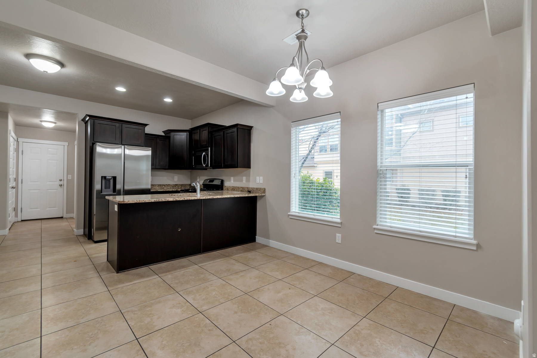 SUMMERLANE - Residential