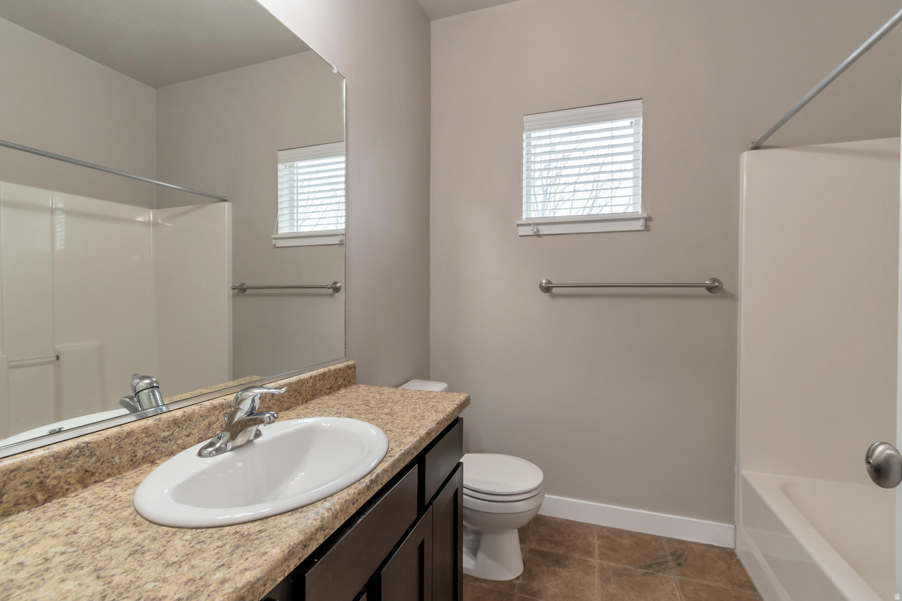 SUMMERLANE - Residential
