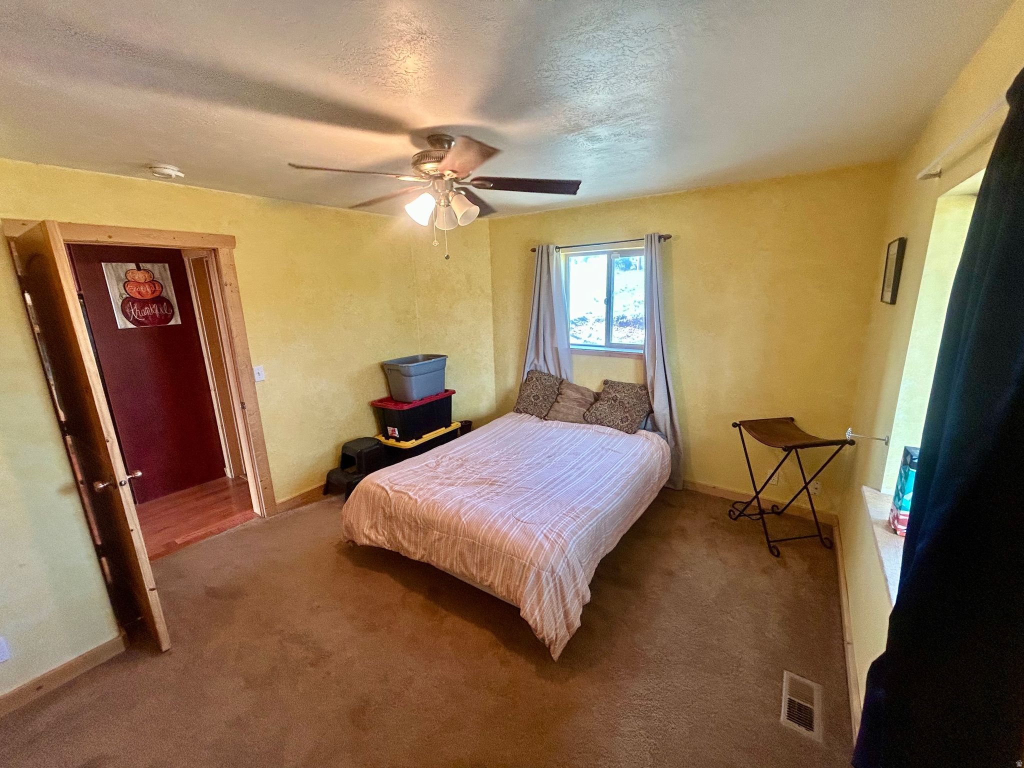 BANDANNA RANCH - Residential