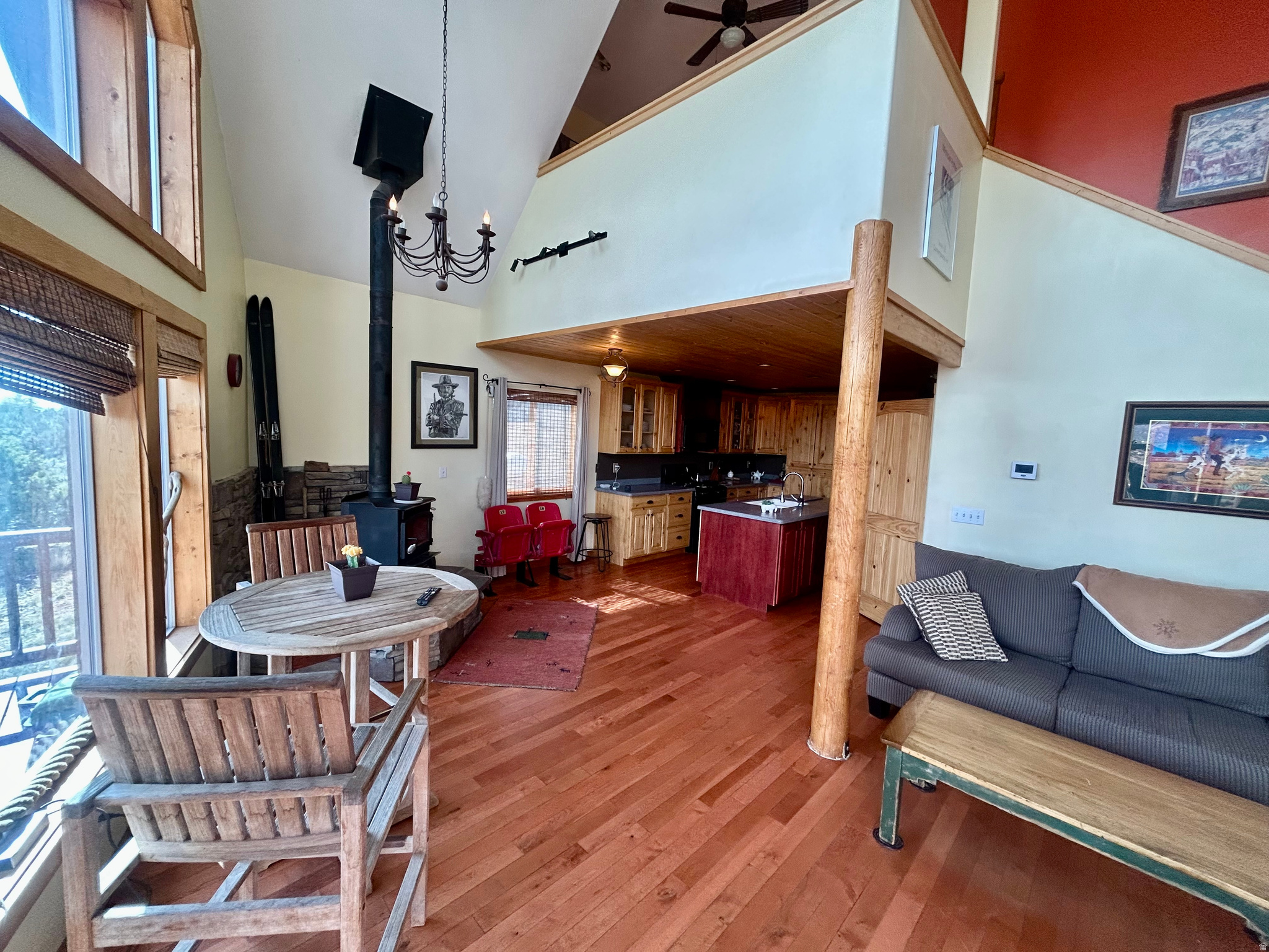 BANDANNA RANCH - Residential