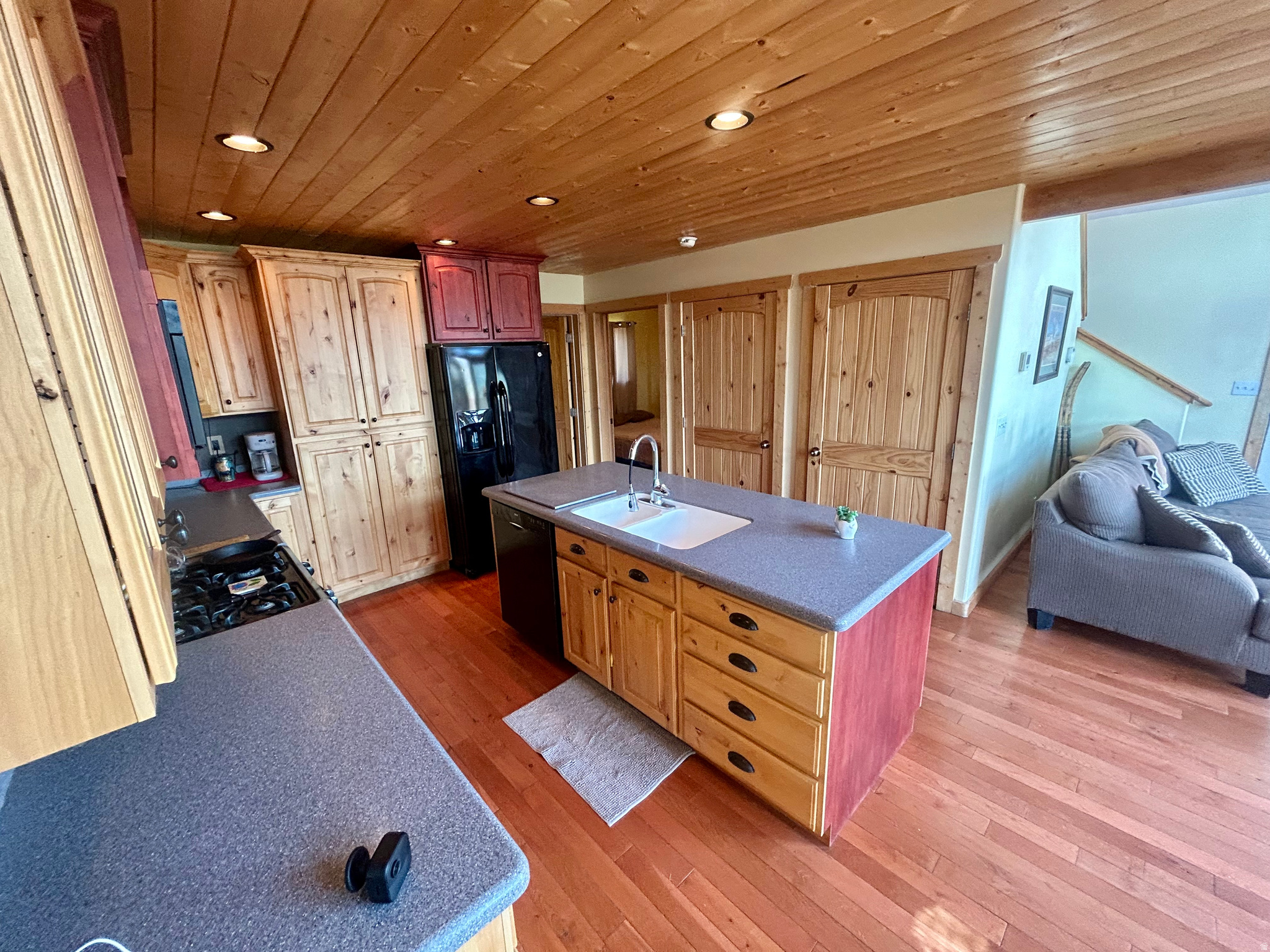 BANDANNA RANCH - Residential