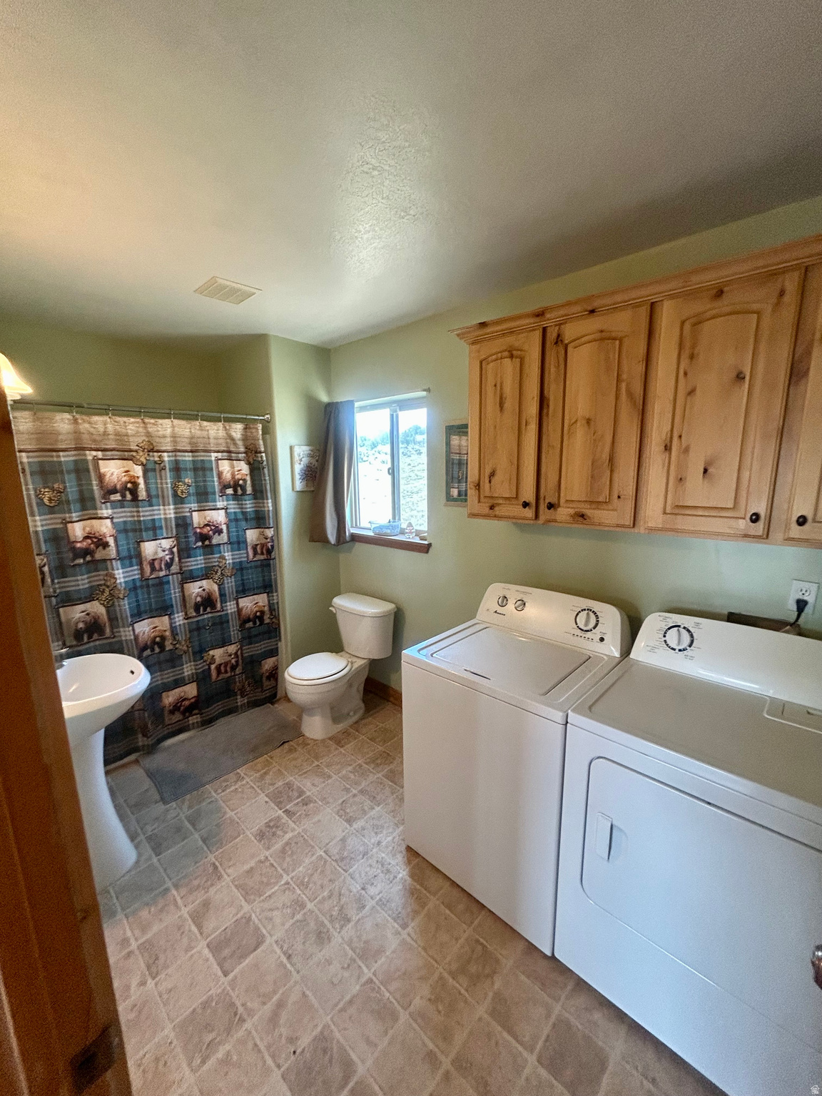 BANDANNA RANCH - Residential