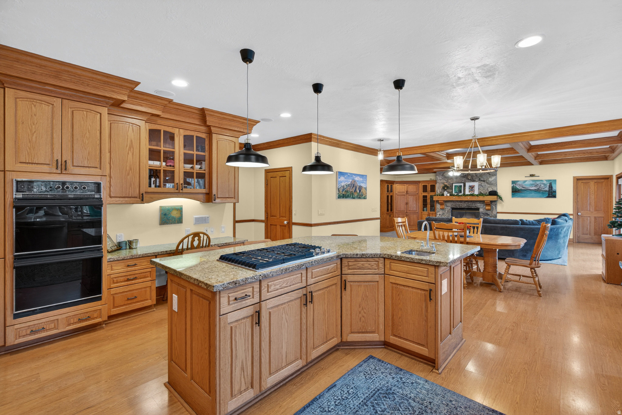 CHARLIES FARM - Residential