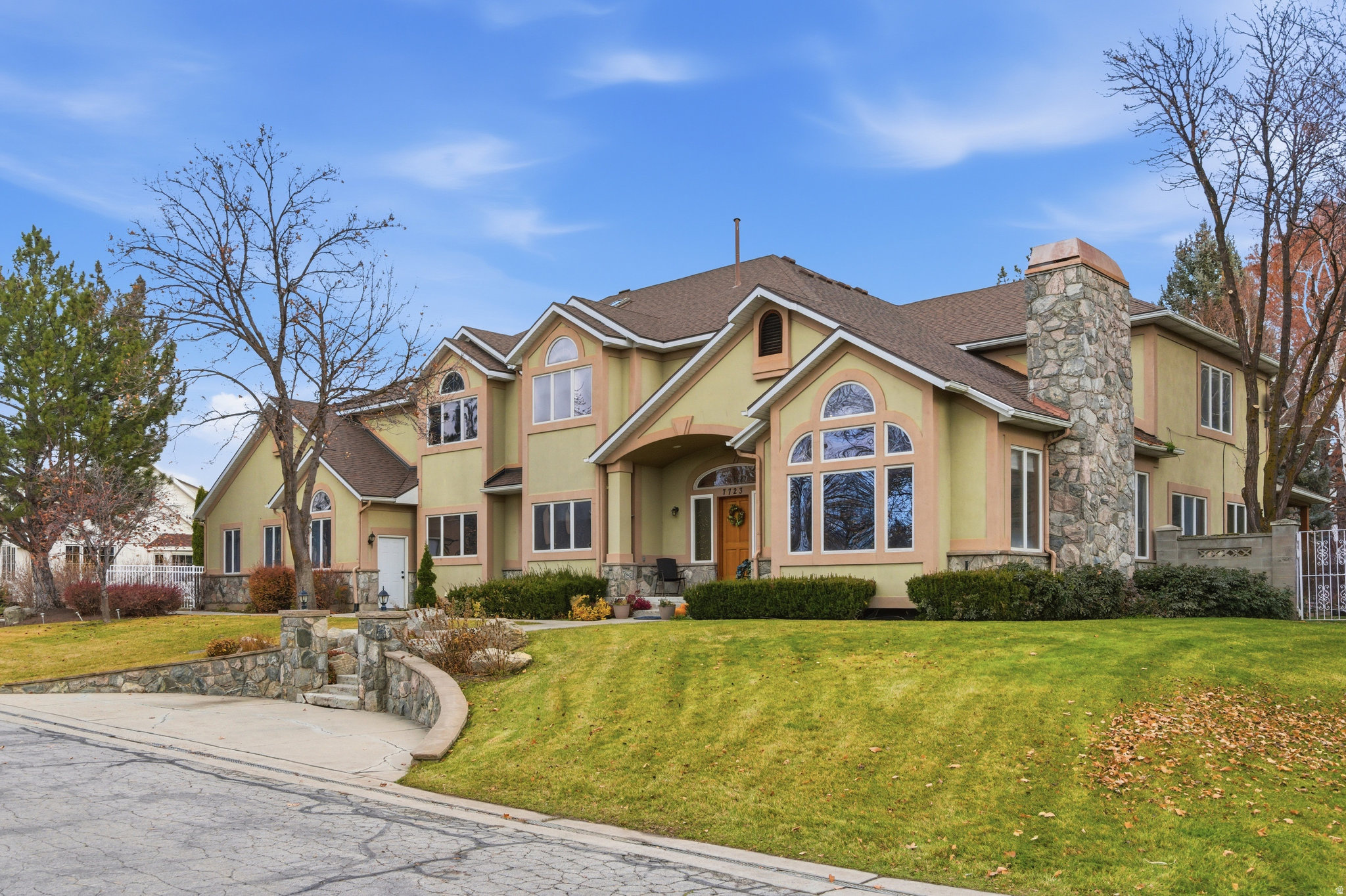 CHARLIES FARM - Residential