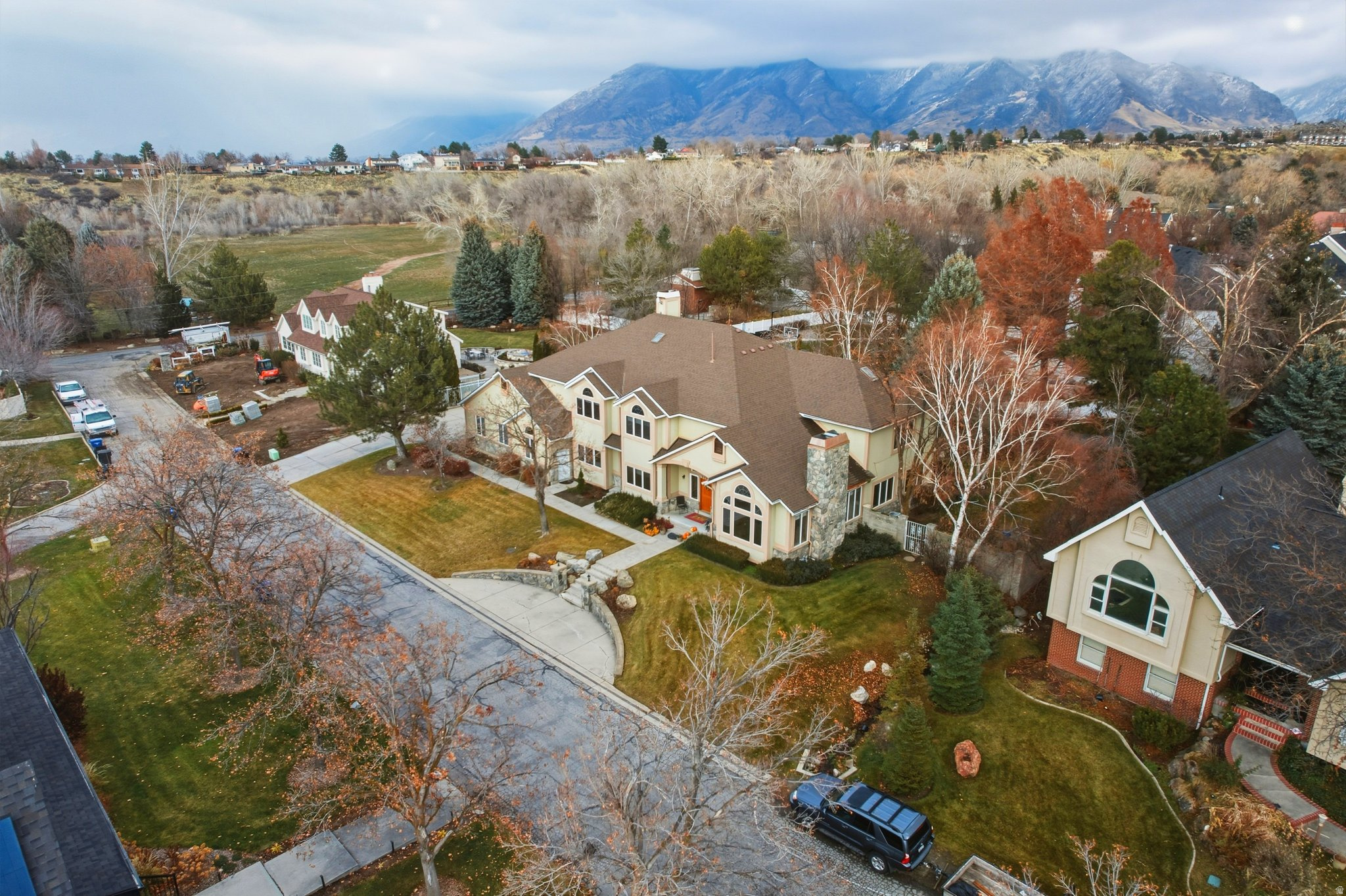 CHARLIES FARM - Residential