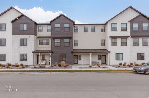 Photo of 882 W 560 S, American Fork, UT 84003 (MLS # 2124952)