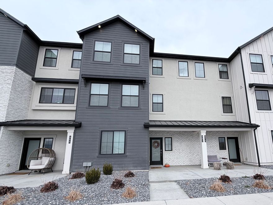 Beautiful 4-bed, 3.5-bath townhome with two master suites-one on the main level and one upstairs, each with a private bath and walk-in closet. Flexible layout works for families or as a rental with separate rentable rooms. Open kitchen and living area, large garage with added storage, and an extended driveway. Great neighborhood with HOA pool, parks, and pickleball courts. Buyer to verify all information.