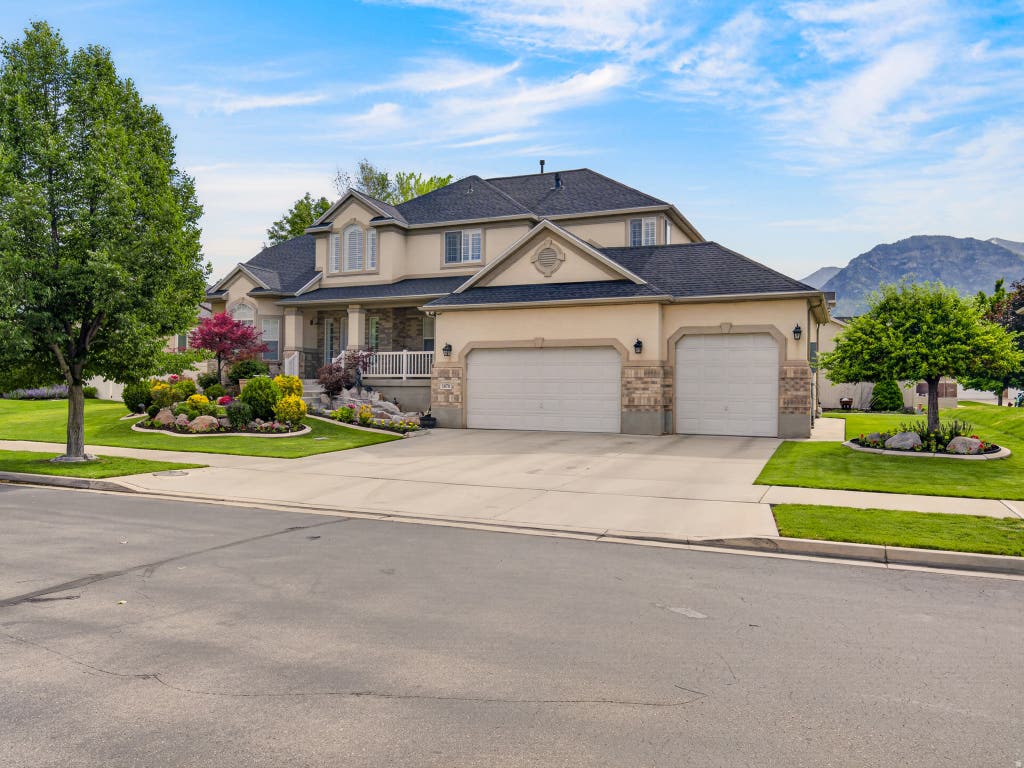 Photo of 1878 N 1420 W, Provo, UT 84604 (MLS # 2164877)
