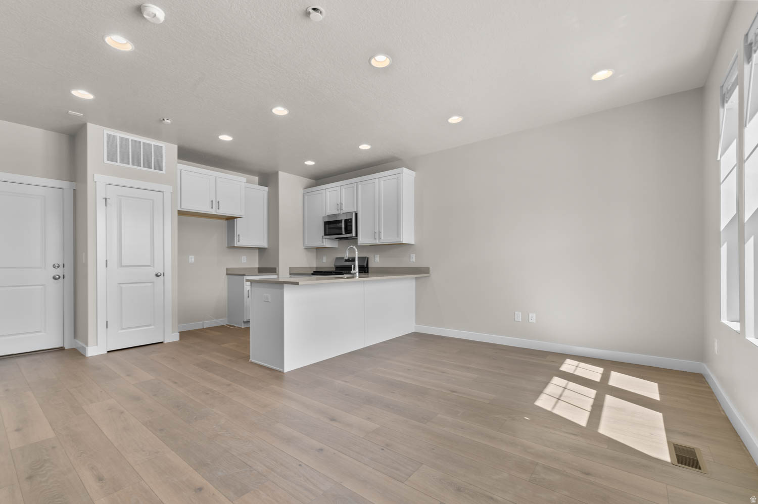 GABLER'S GROVE TOWNS 582 - Residential