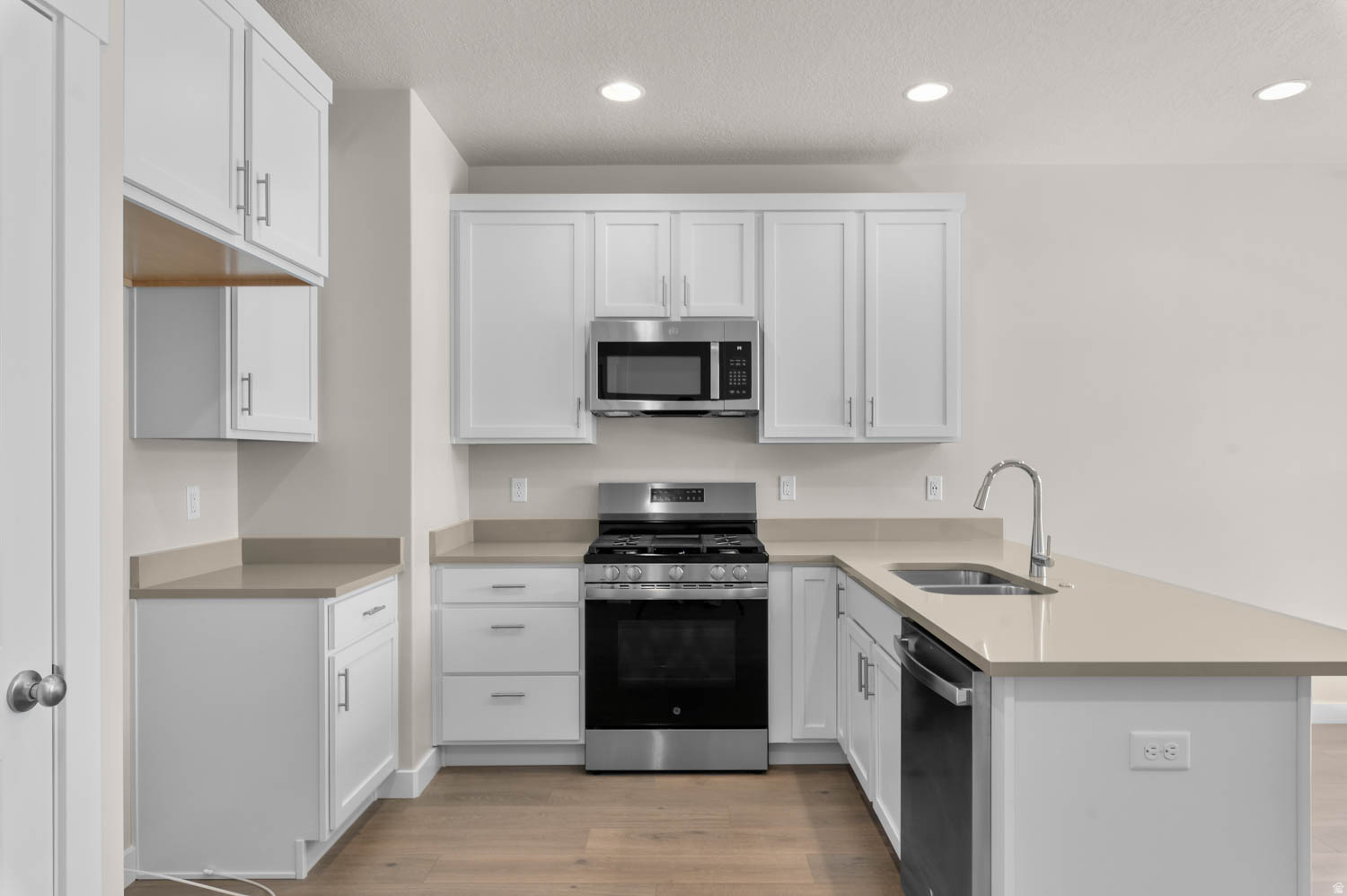 GABLER'S GROVE TOWNS 582 - Residential