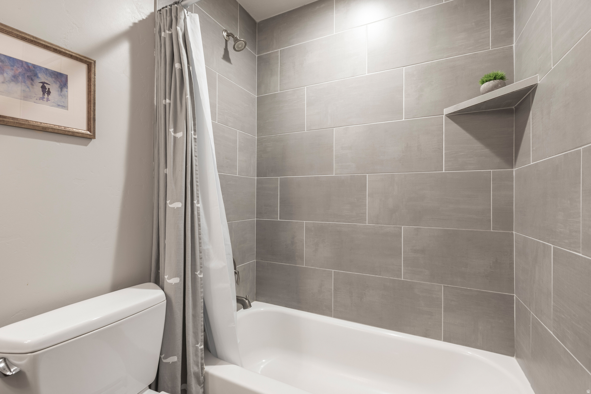 THREE KINGS CONDOMINIUM - Residential