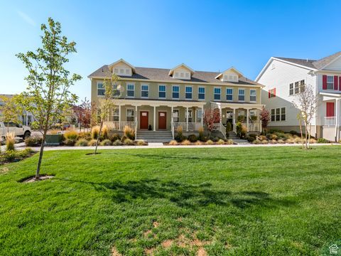 Tiny photo for 6682 W LEANDER DR, South Jordan, UT 84009 (MLS # 2116373)