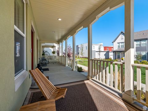 Tiny photo for 6682 W LEANDER DR, South Jordan, UT 84009 (MLS # 2116373)