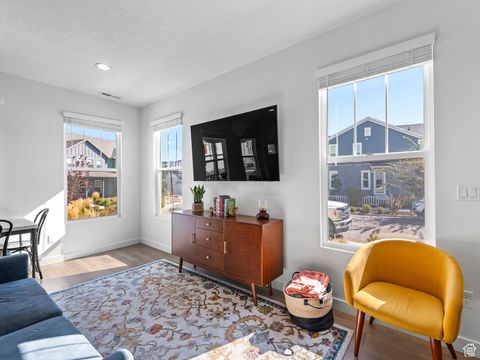 Tiny photo for 6682 W LEANDER DR, South Jordan, UT 84009 (MLS # 2116373)