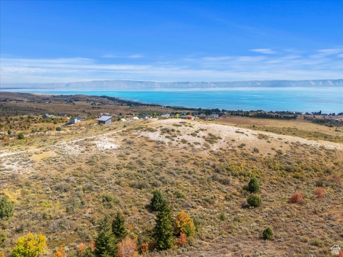 ELMROSE ACRES - Land