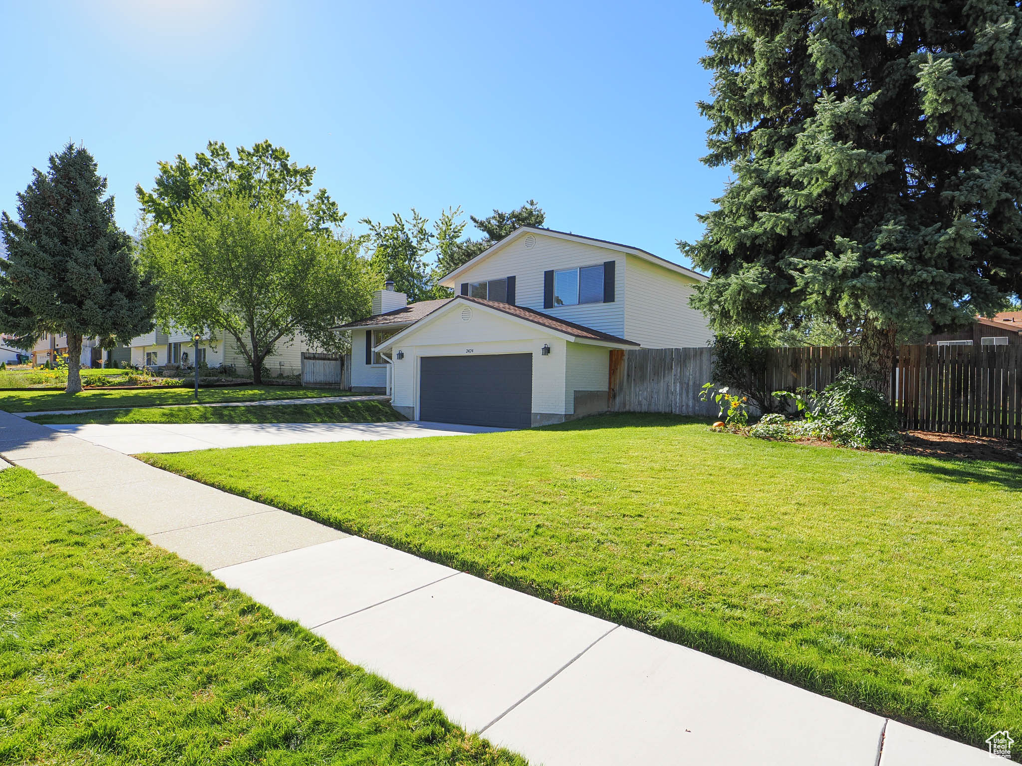 2424 Woodthrush Dr, Sandy, Utah image 33