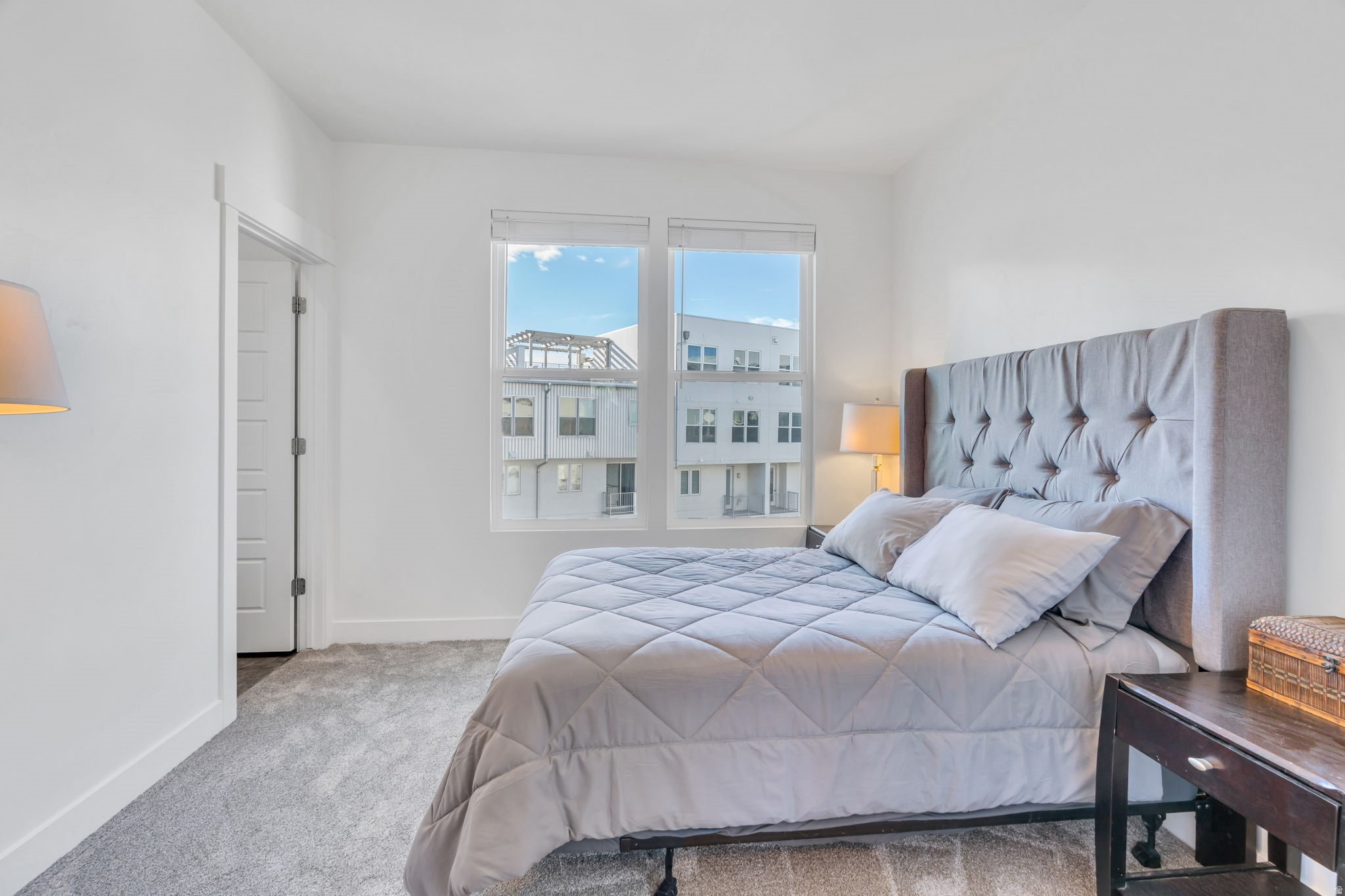 DAYBREAK - Residential