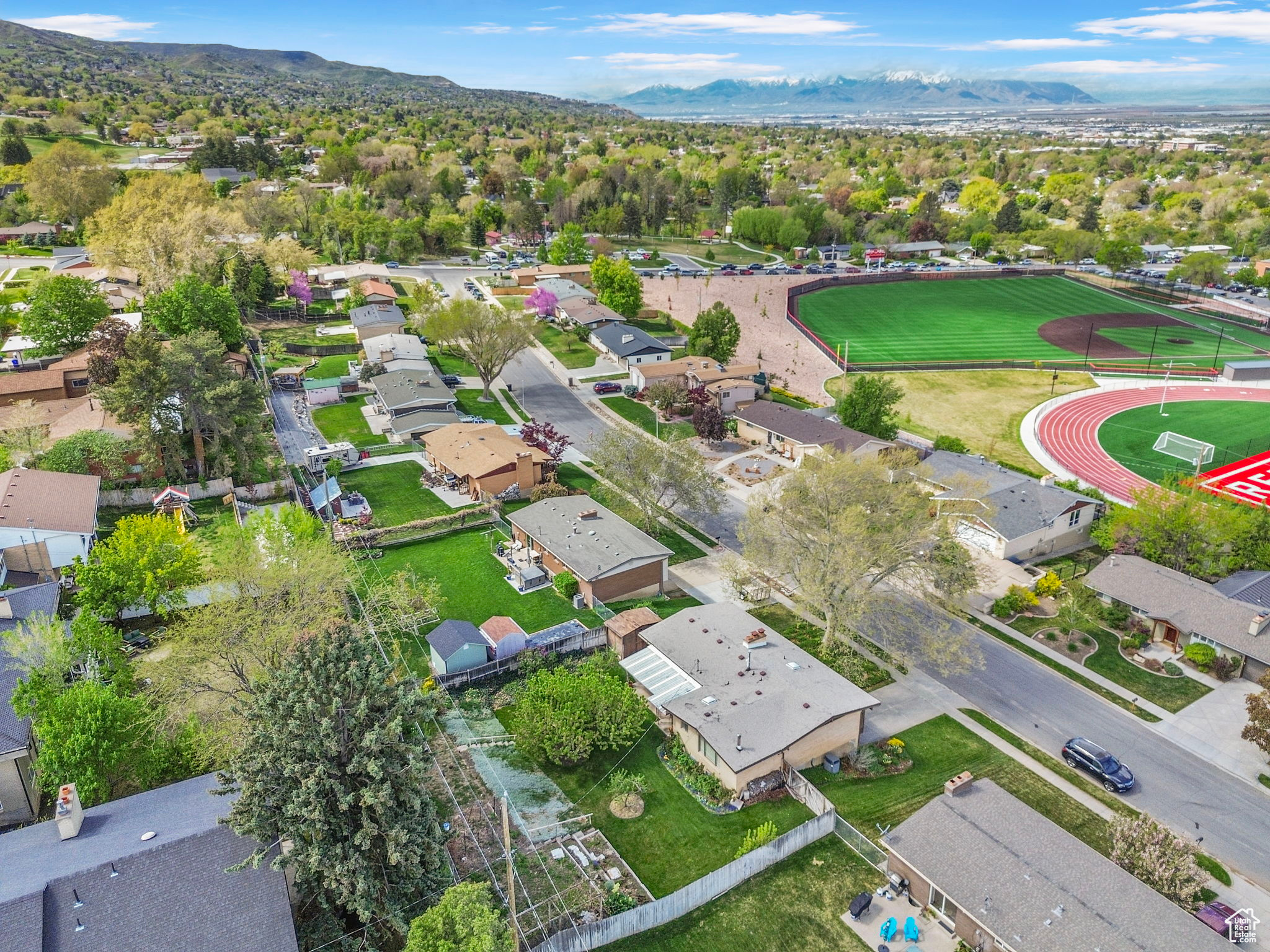 Bountiful, Utah 84010, United States, 3 Bedrooms Bedrooms, ,3 BathroomsBathrooms,Residential,Pending,112416