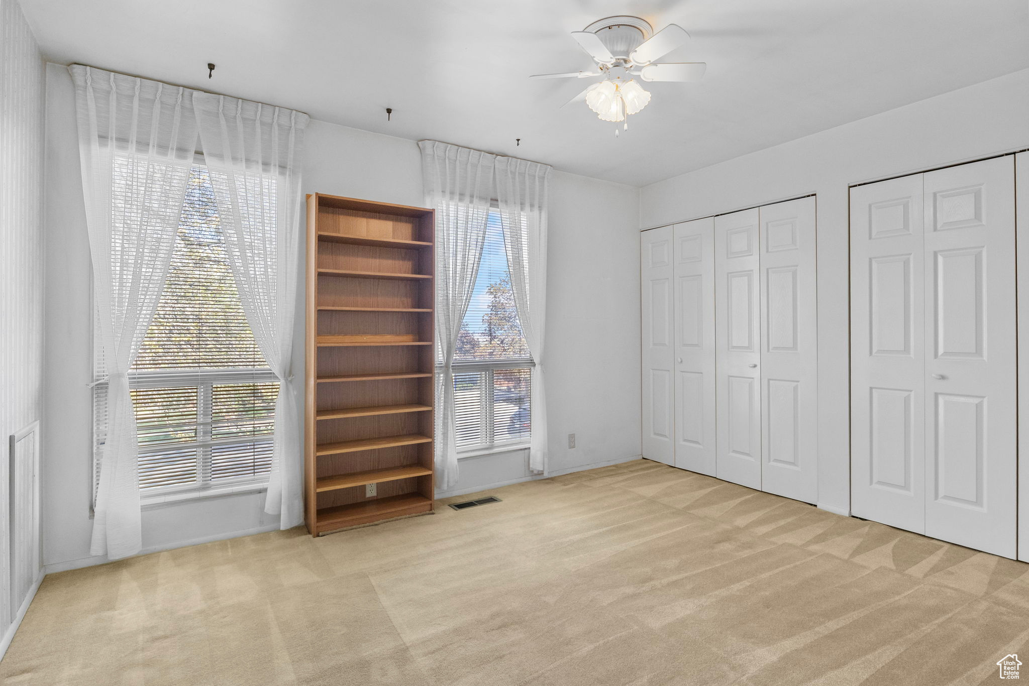 Bountiful, Utah 84010, United States, 3 Bedrooms Bedrooms, ,3 BathroomsBathrooms,Residential,Pending,112416