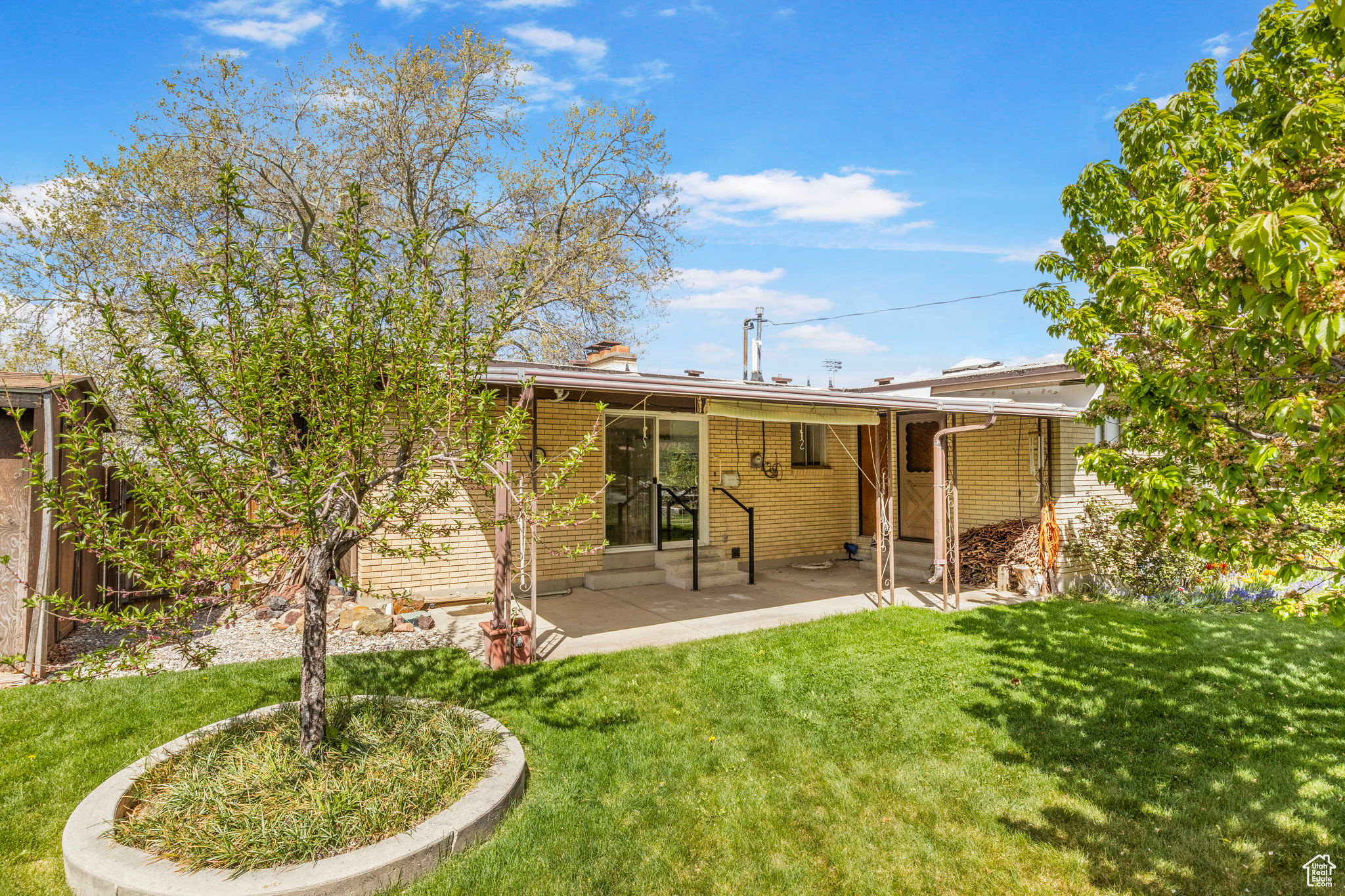 Bountiful, Utah 84010, United States, 3 Bedrooms Bedrooms, ,3 BathroomsBathrooms,Residential,Pending,112416