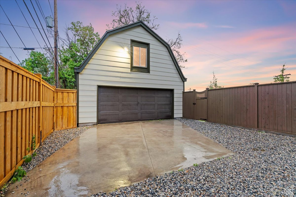 HAXTON PLACE - Residential