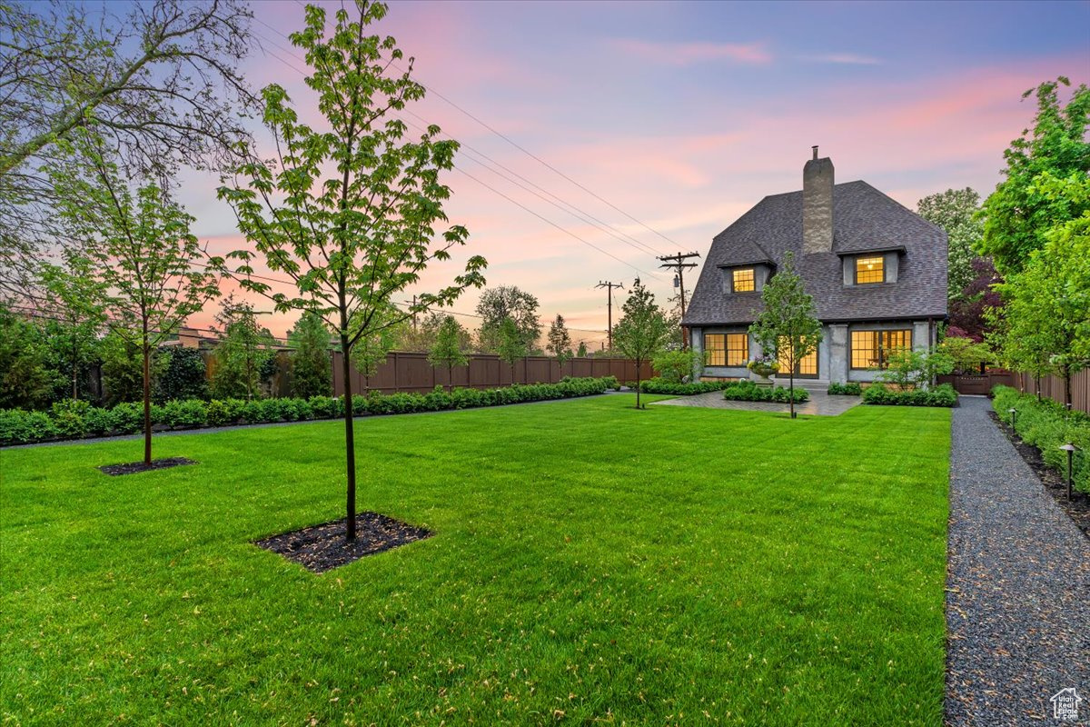 HAXTON PLACE - Residential