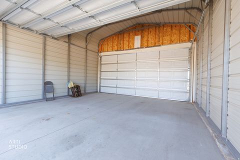 Tiny photo for 7387 S HALELANI DR. Dr E, Midvale, UT 84047 (MLS # 2154983)