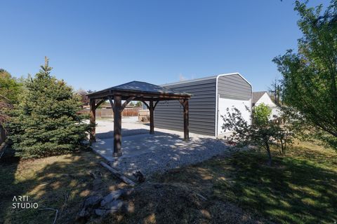 Tiny photo for 7387 S HALELANI DR. Dr E, Midvale, UT 84047 (MLS # 2154983)