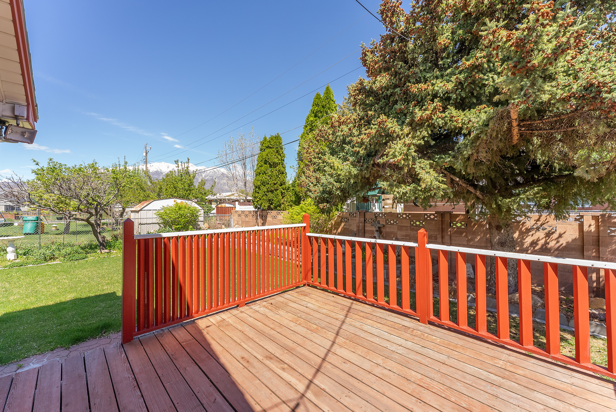 WESTERN MANOR - Residential