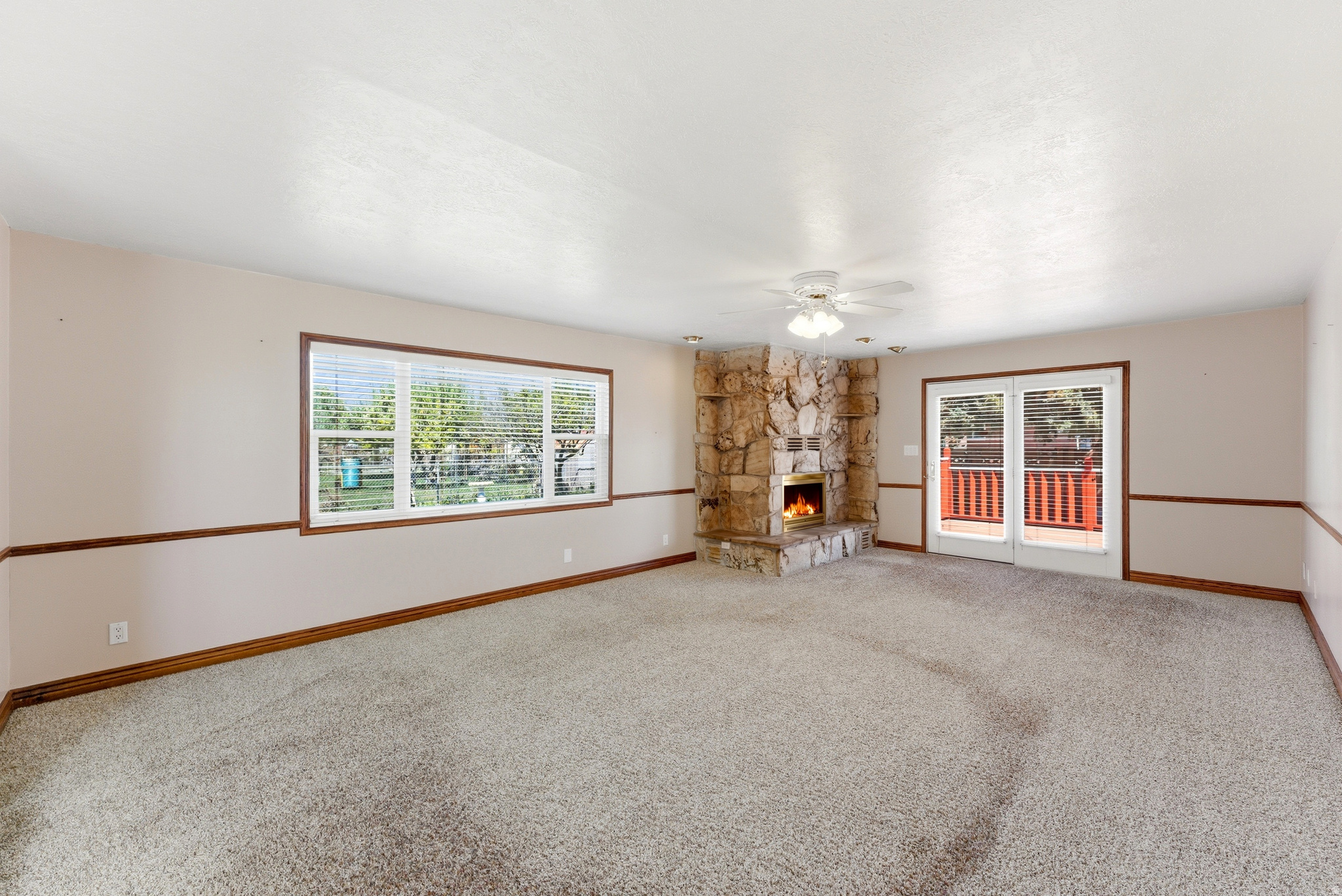 WESTERN MANOR - Residential