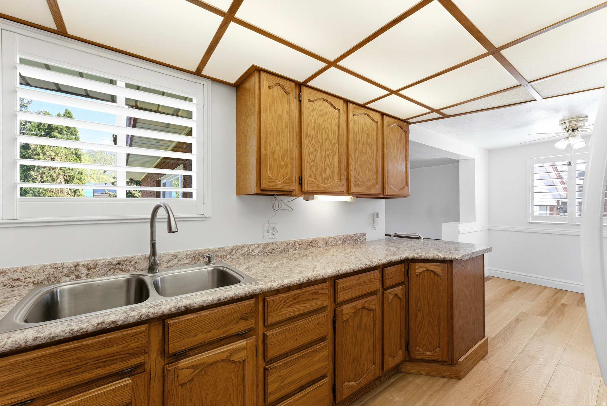 WESTERN MANOR - Residential