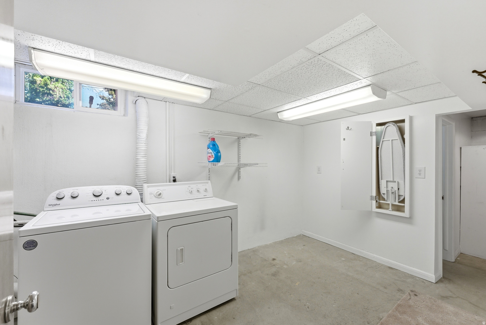 WESTERN MANOR - Residential