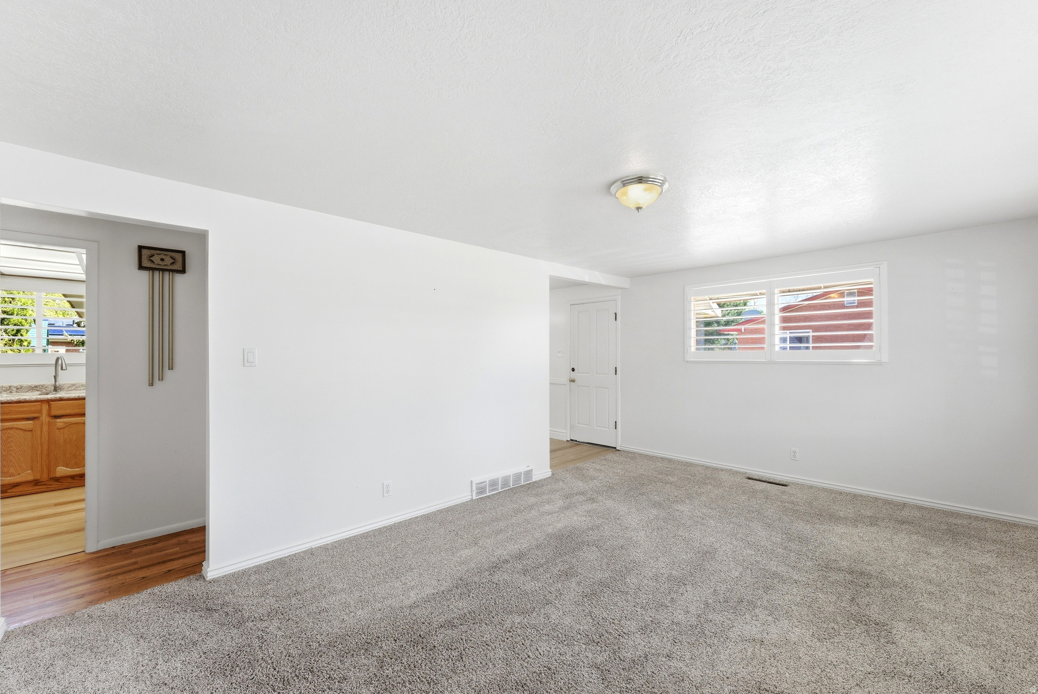 WESTERN MANOR - Residential