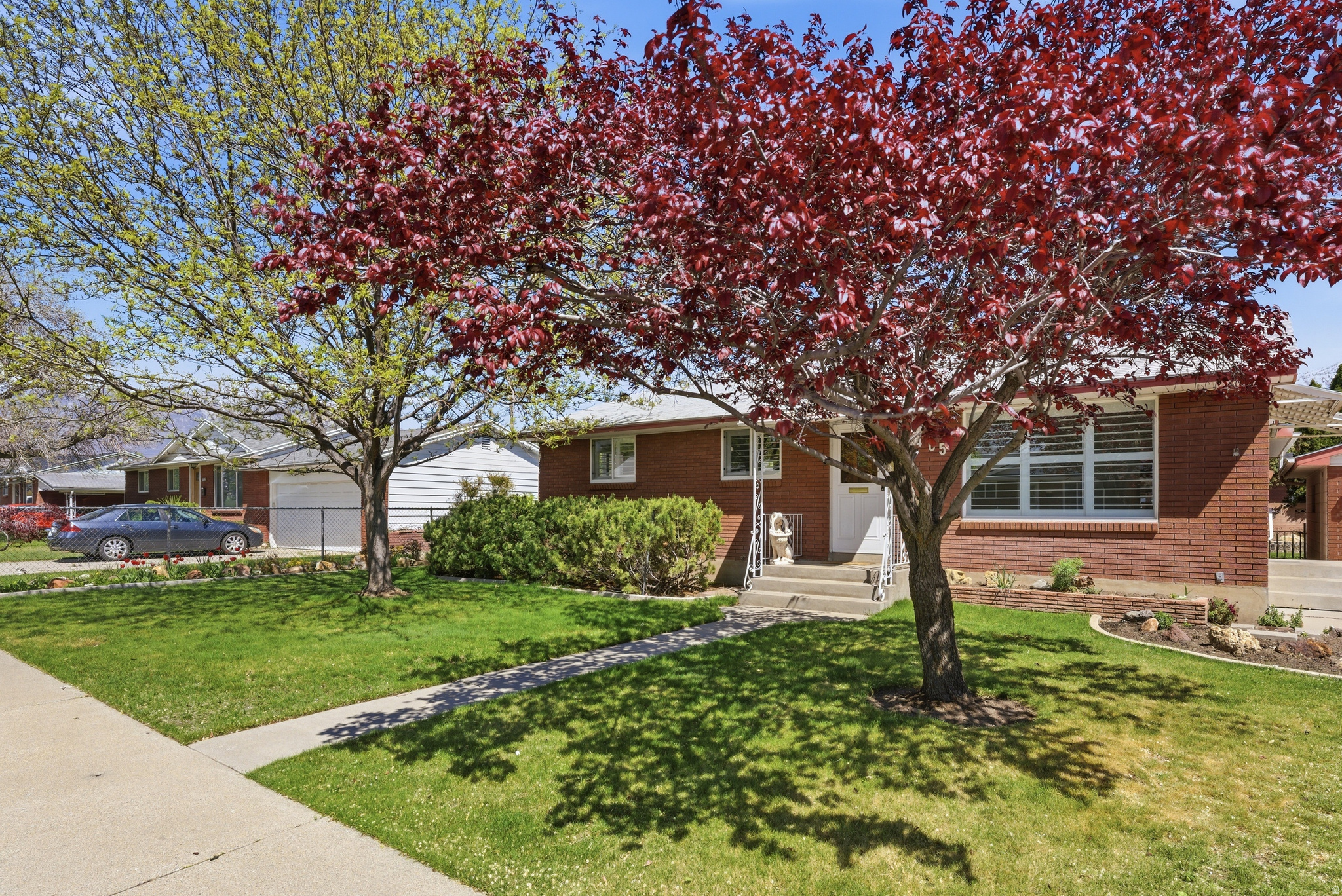 WESTERN MANOR - Residential