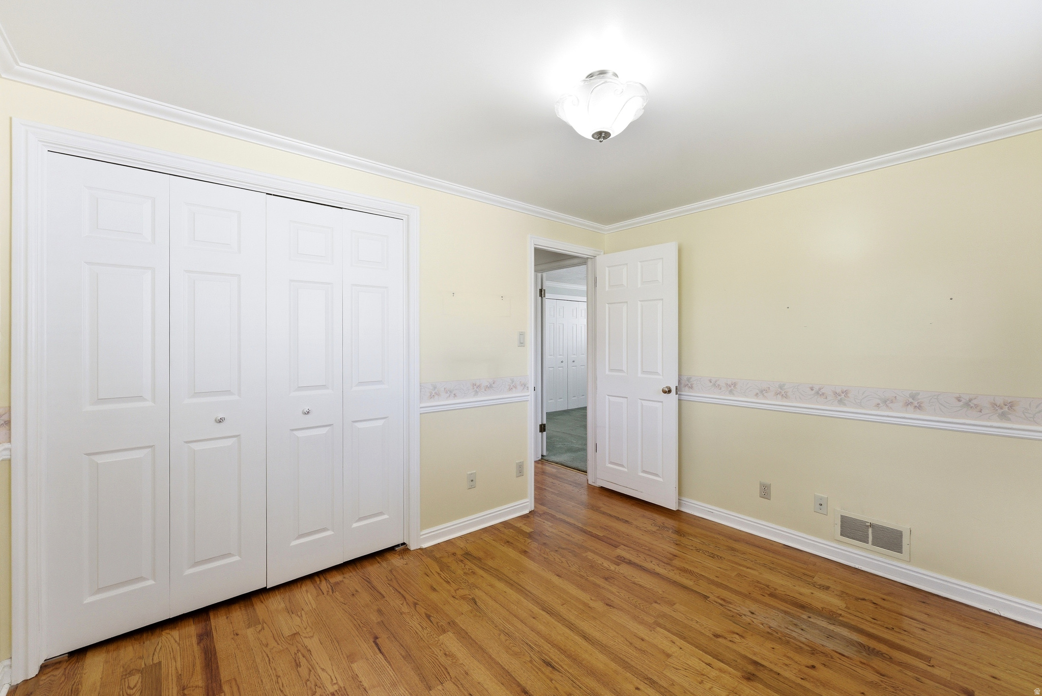 WESTERN MANOR - Residential