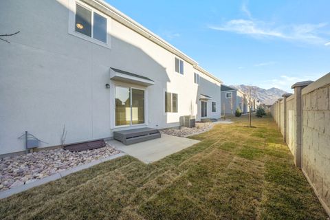 Tiny photo for 943 N 215 W, Santaquin, UT 84655 (MLS # 2134280)