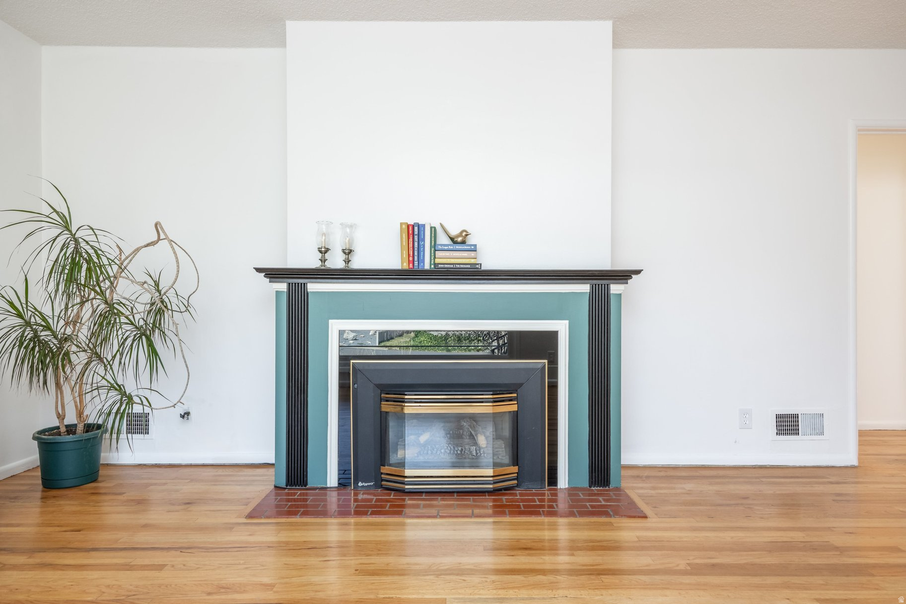 DENVER PLACE ADDITION - Residential