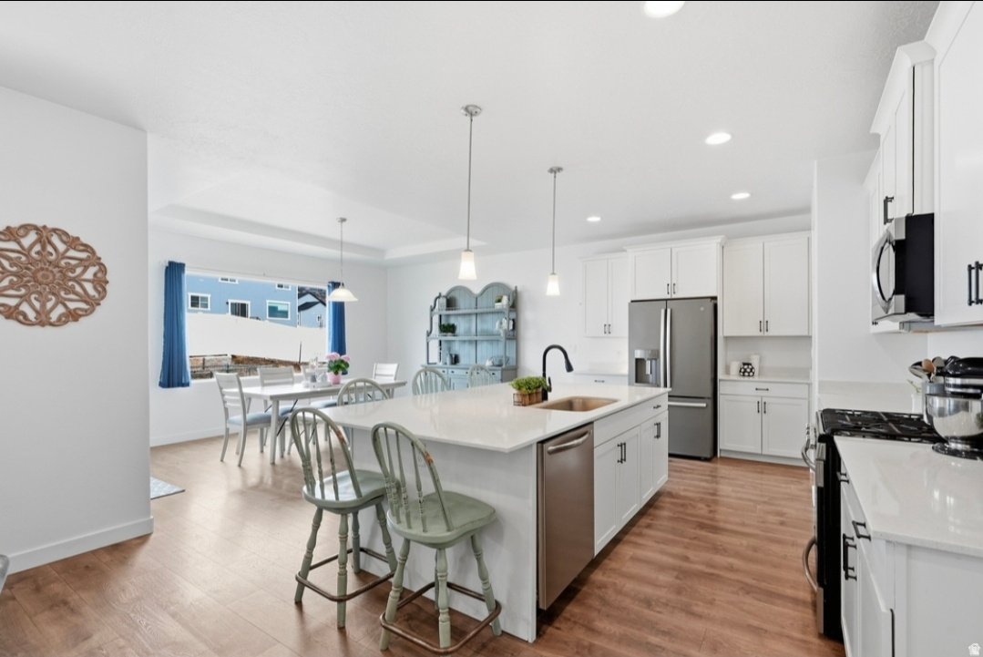 FOOTHILL VILLAGE - Residential