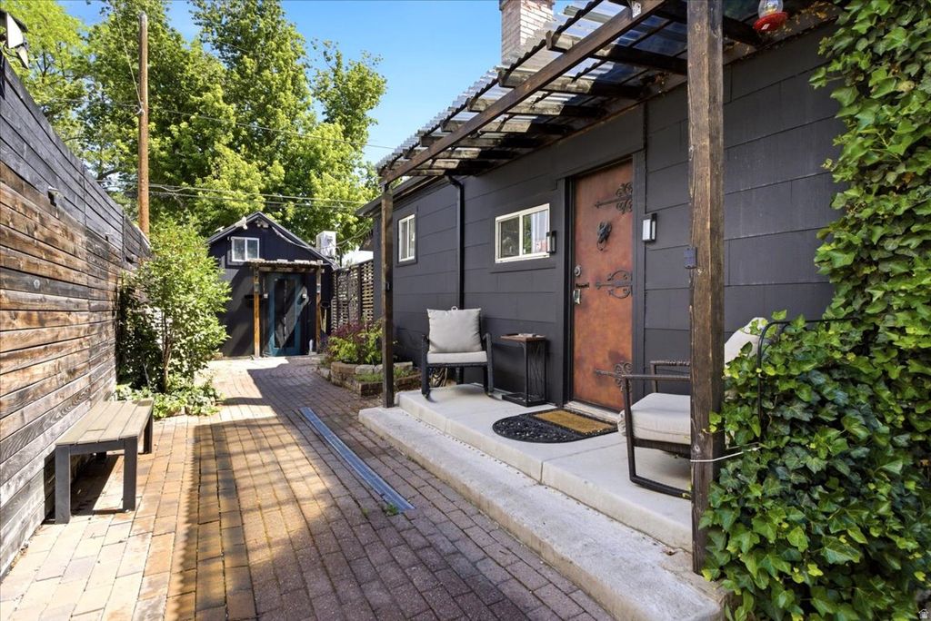 Photo of 349 E HAMPTON AVE S, Salt Lake City, UT 84111 (MLS # 2165282)