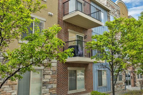 Tiny photo for 170 ALBION VILLAGE WAY #201, Sandy, UT 84070 (MLS # 2149498)