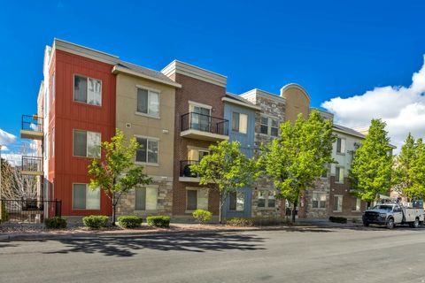 Tiny photo for 170 ALBION VILLAGE WAY #201, Sandy, UT 84070 (MLS # 2149498)