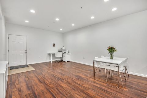 Tiny photo for 170 ALBION VILLAGE WAY #201, Sandy, UT 84070 (MLS # 2149498)