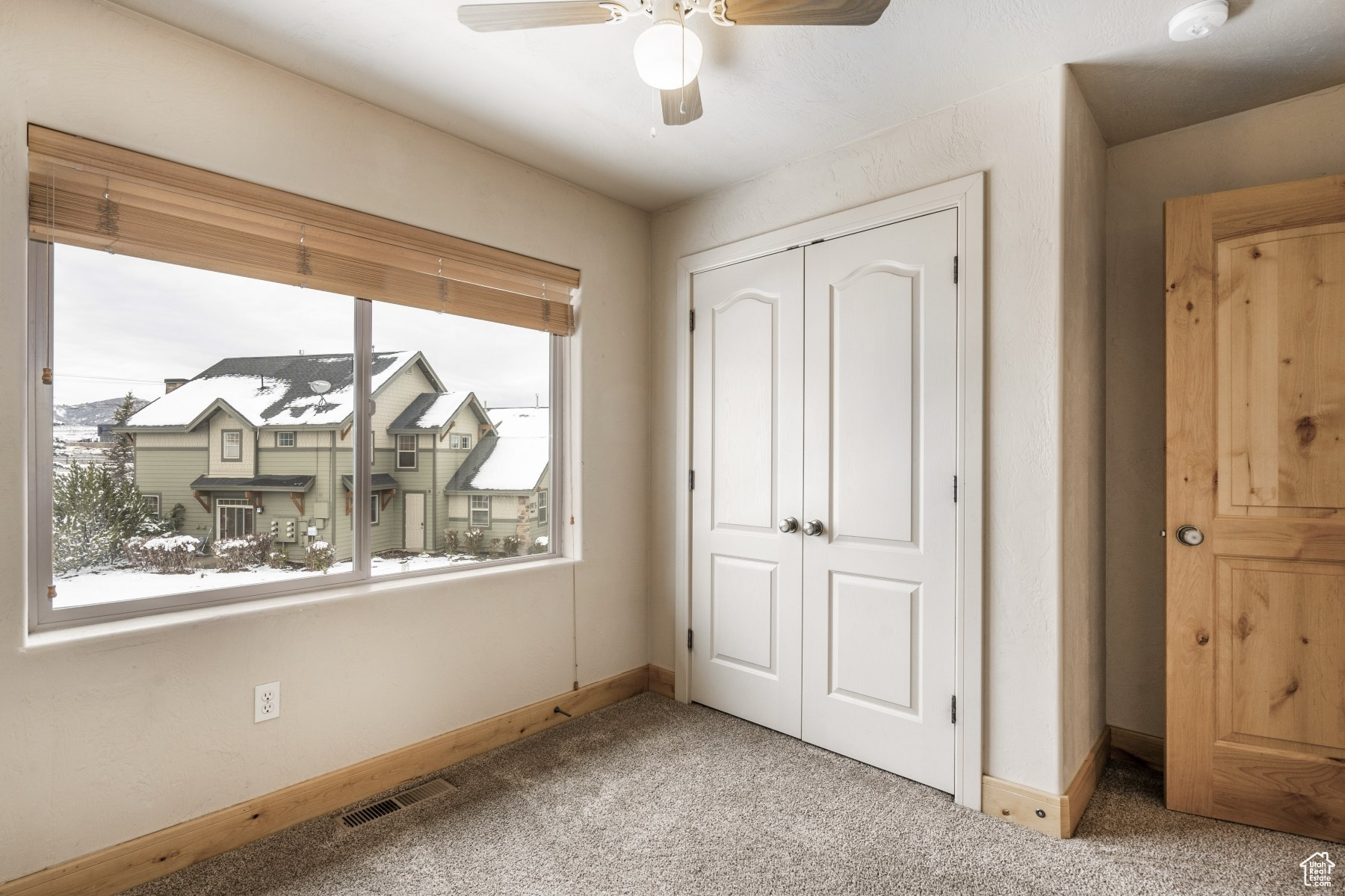 REDSTONE VILLAGE CONDOMINIUM - Residential Lease
