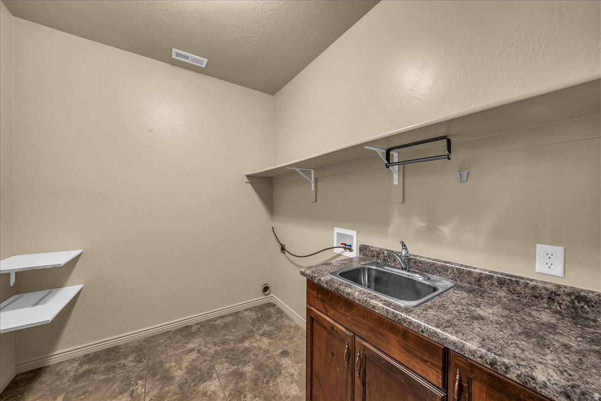 STONEHEDGE SUB PH 1 AT THE WASHINGTON - Residential