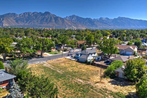 Tiny photo for 755 E ZENITH AVE, Salt Lake City, UT 84106 (MLS # 2120926)