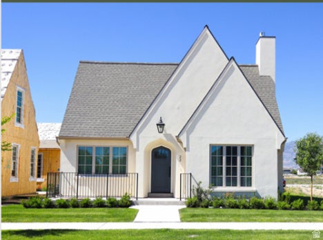 Photo of 472 S LUCERNE ST #221, Vineyard, UT 84059 (MLS # 2176303)