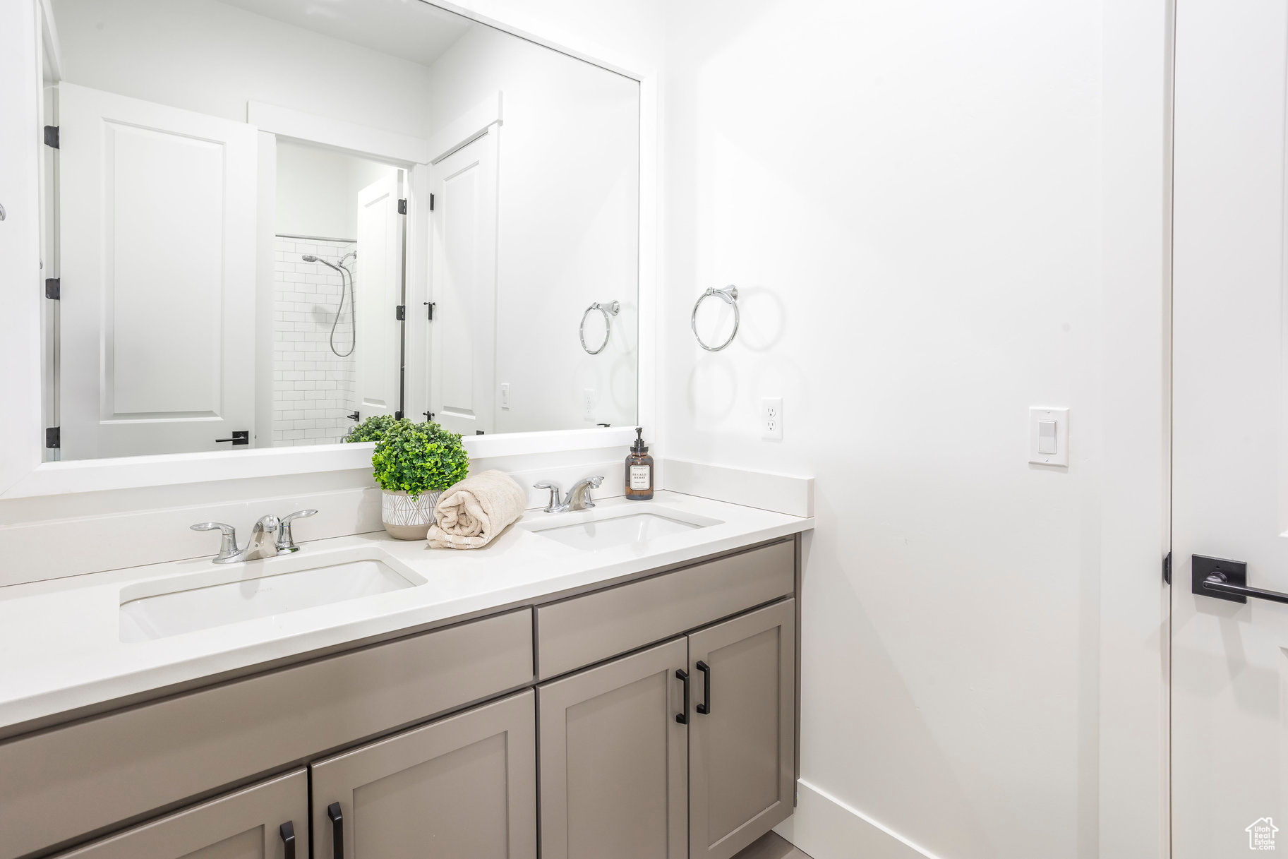4763 W Mossley Bend Dr, Herriman, Utah image 14
