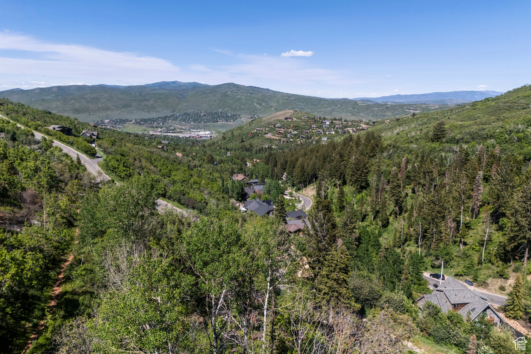 PINERIDGE SUBDIVISION - Land