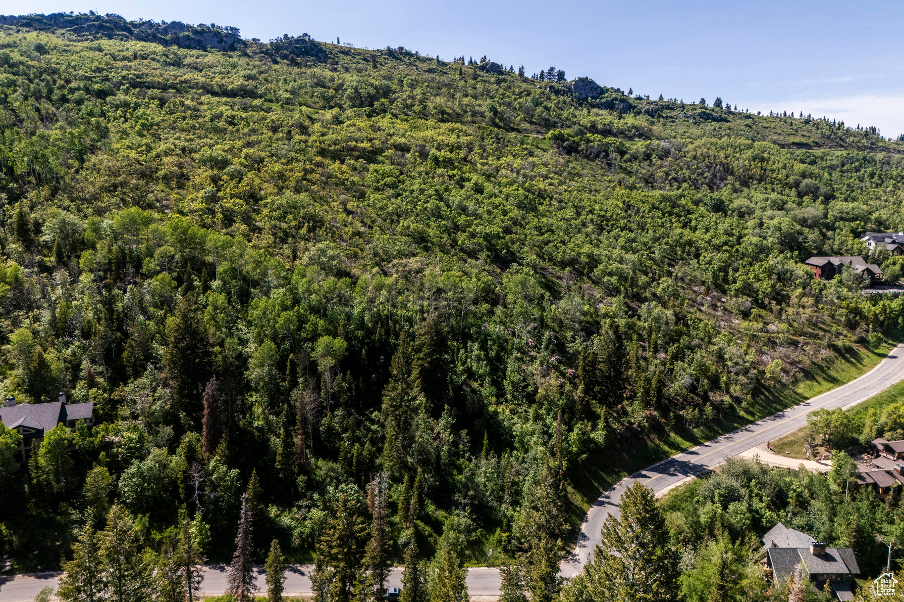 PINERIDGE SUBDIVISION - Land