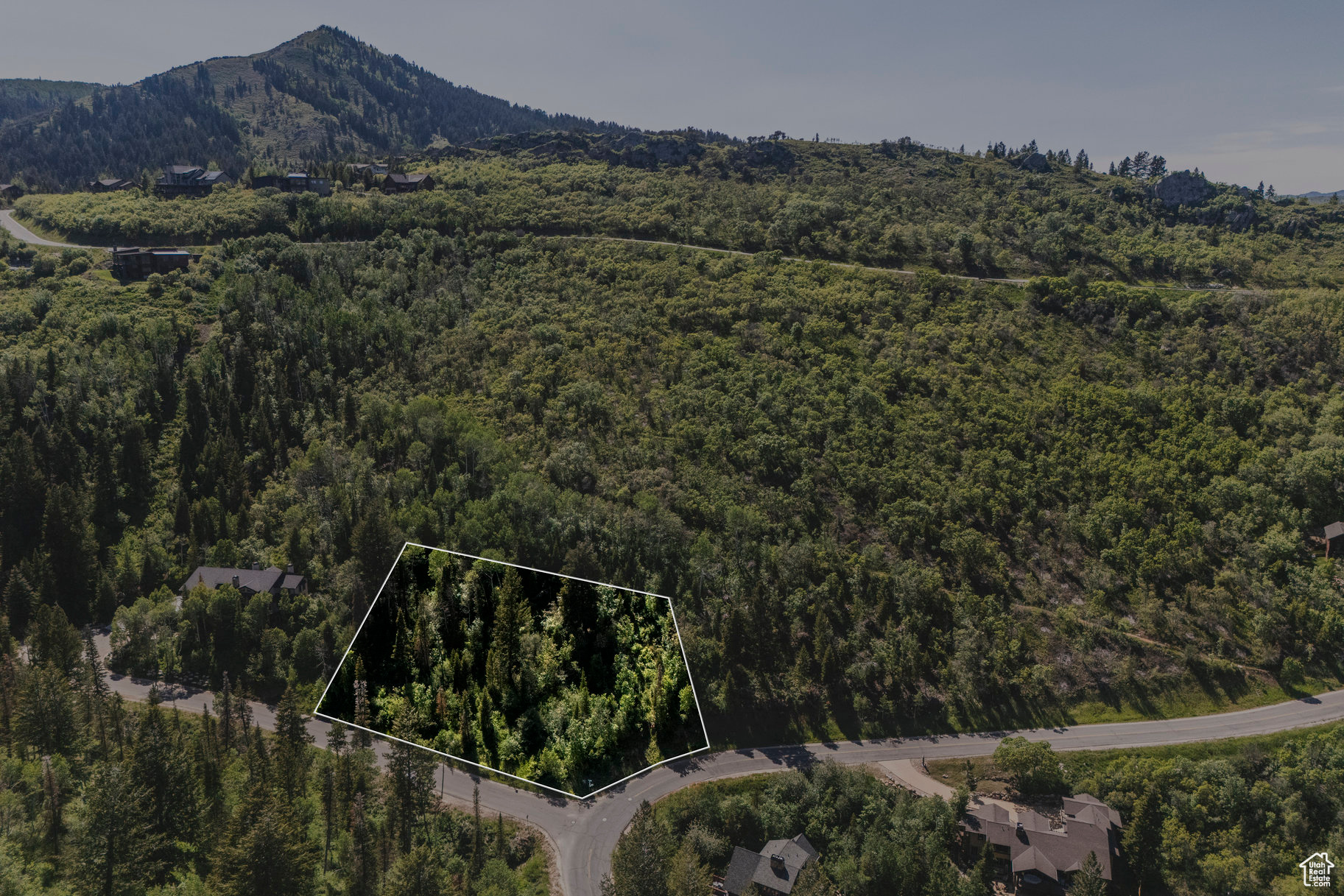 PINERIDGE SUBDIVISION - Land